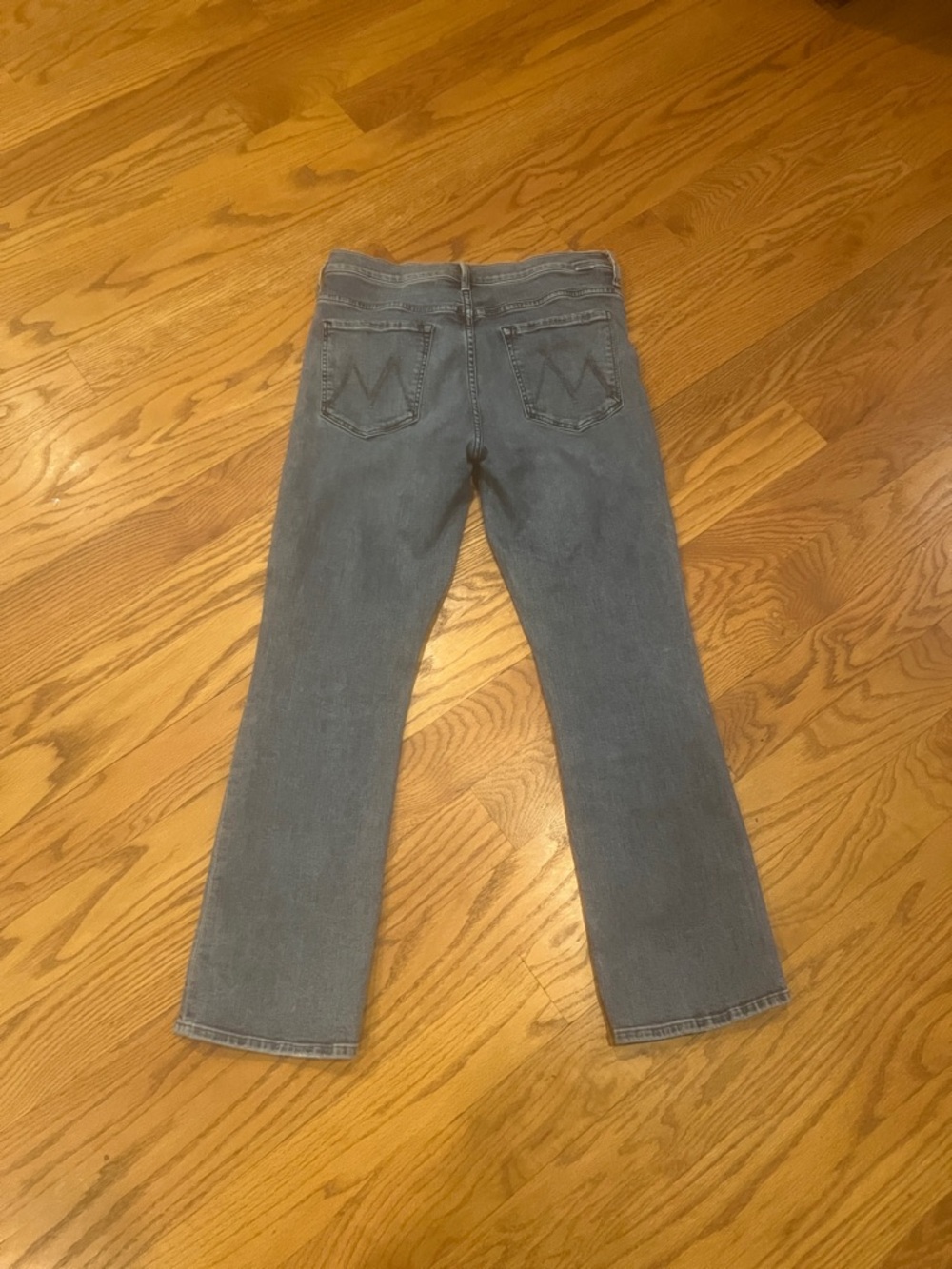 MOTHER The Dixie Insider Ankle Jeans in Light Grey Wash